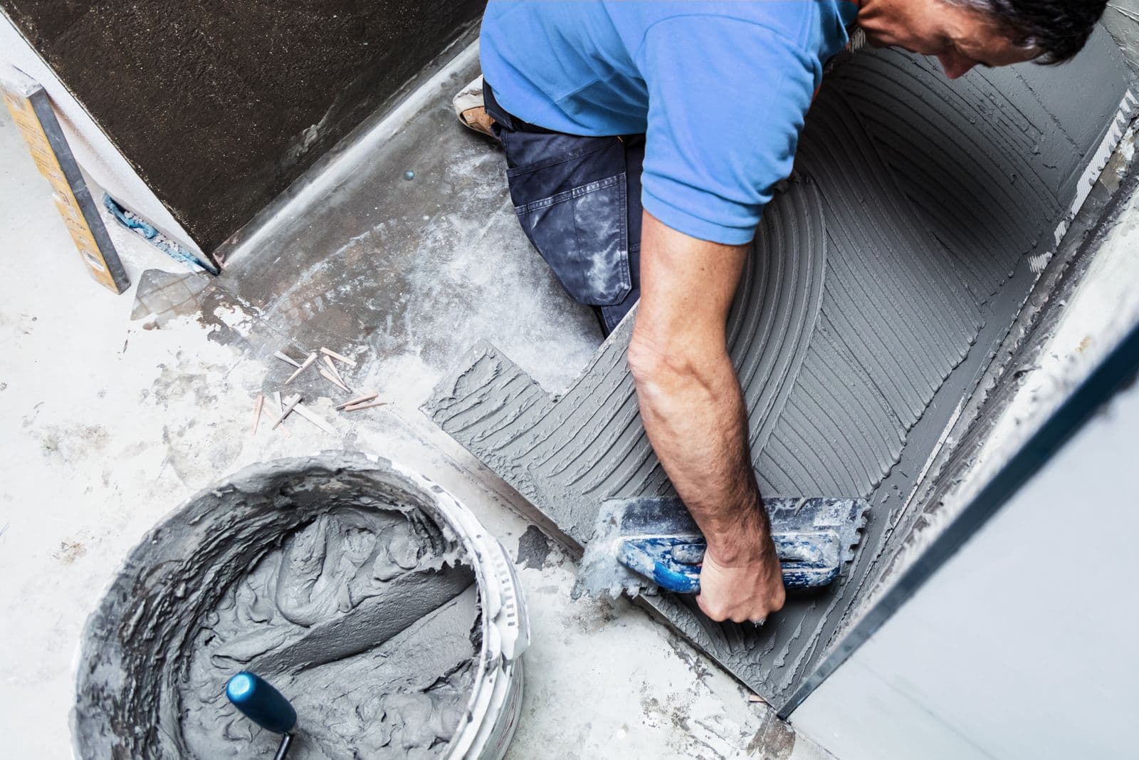 Aquasanid GmbH Techniker Team — Wasserschadensanierung und Leckageortung Köln, Bonn, Leverkusen, Bergisch Gladbach